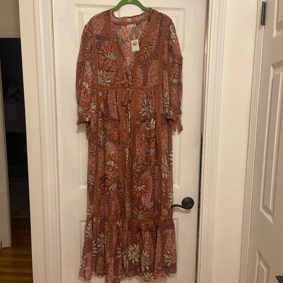 Free People Intimacy Long Lace Robe - Picture 1 of 4